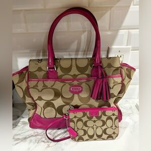 Coach legacy purse combo with matching wristlet